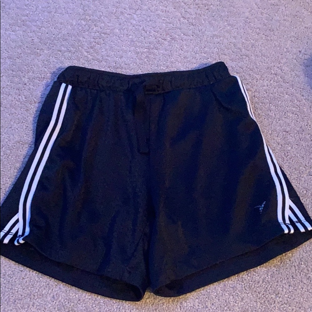 sport shorts